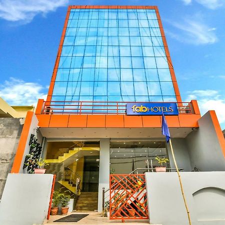Fabhotel Royal Stay I Greater Noida Luaran gambar
