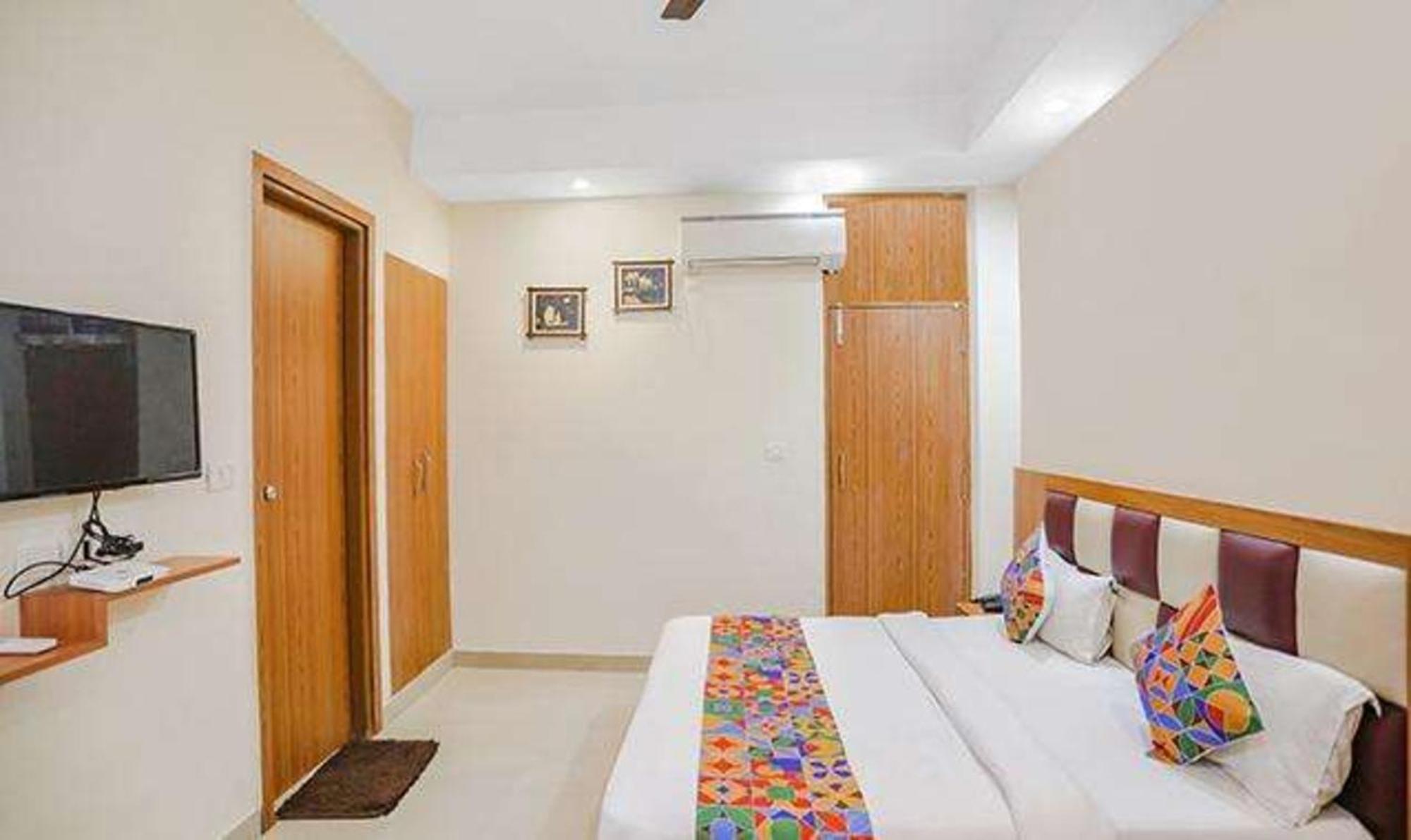 Fabhotel Royal Stay I Greater Noida Luaran gambar