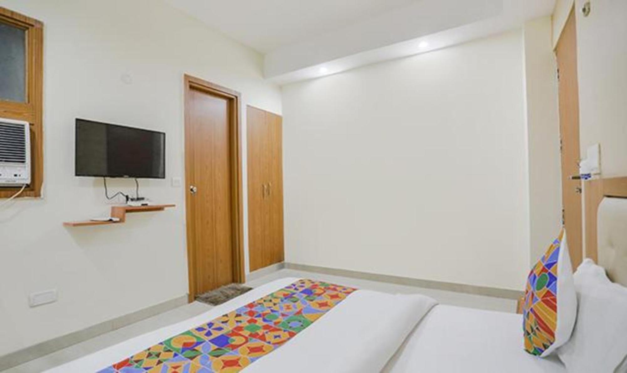 Fabhotel Royal Stay I Greater Noida Luaran gambar