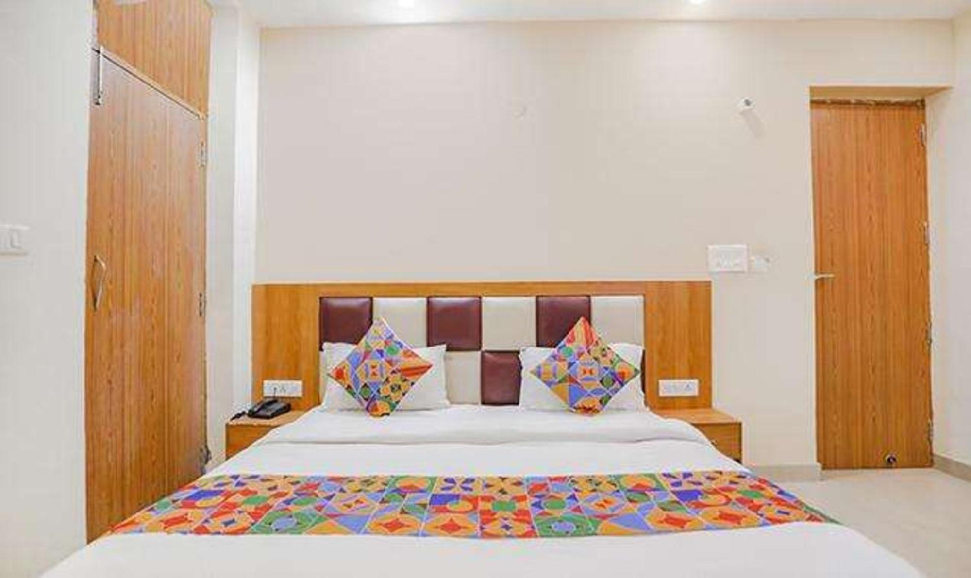 Fabhotel Royal Stay I Greater Noida Luaran gambar