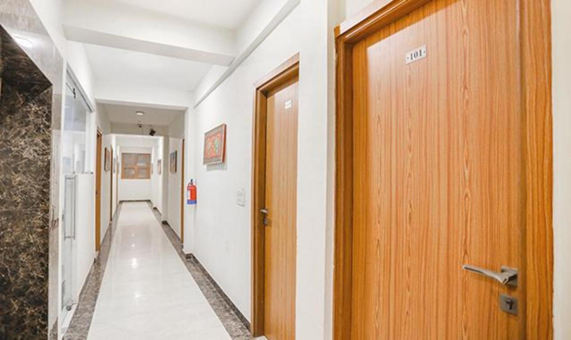 Fabhotel Royal Stay I Greater Noida Luaran gambar